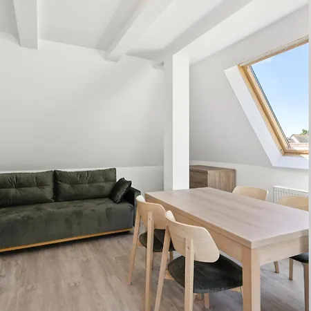 Appartement 2 Bedroom Stunning In *